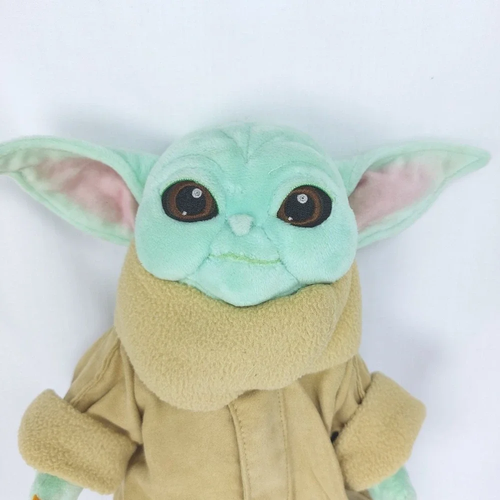 Disney Store Official Grogu (Baby Yoda) 11